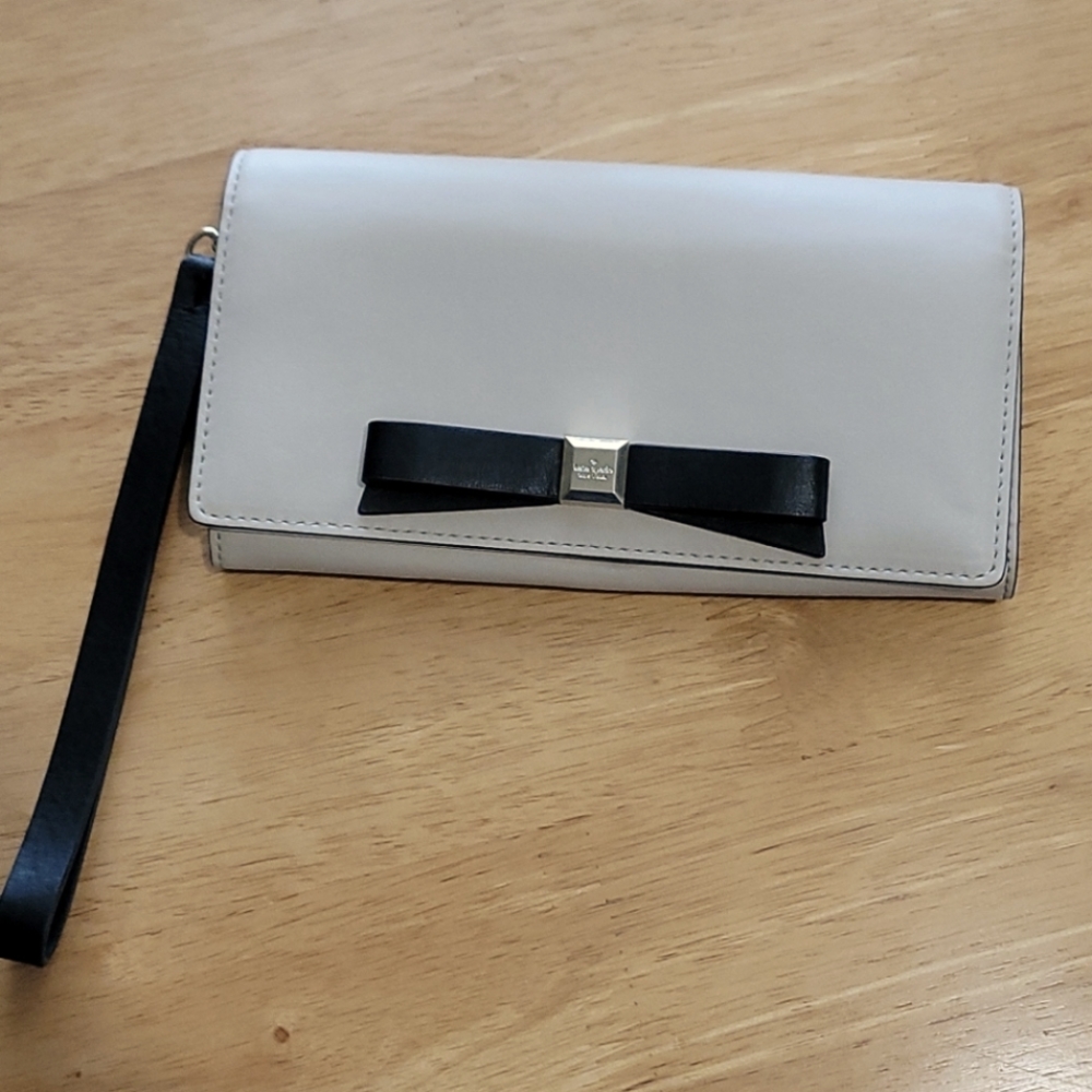Kate Spade Hancock Park Linney Wristlet